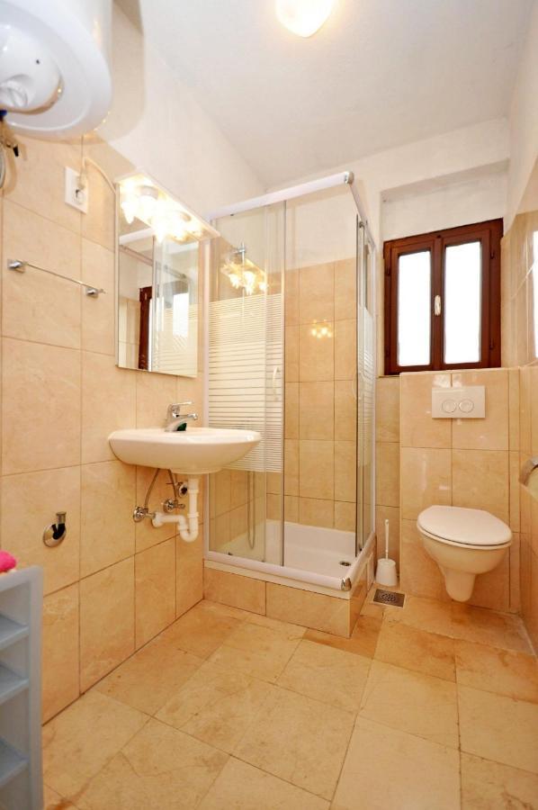 Apartment Jakov Donji Okrug Exterior foto